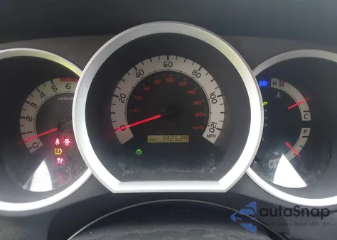 2013 Toyota Tacoma Base V6 z USA, uszkodzony, nr VIN 3TMLU4EN9DM113624